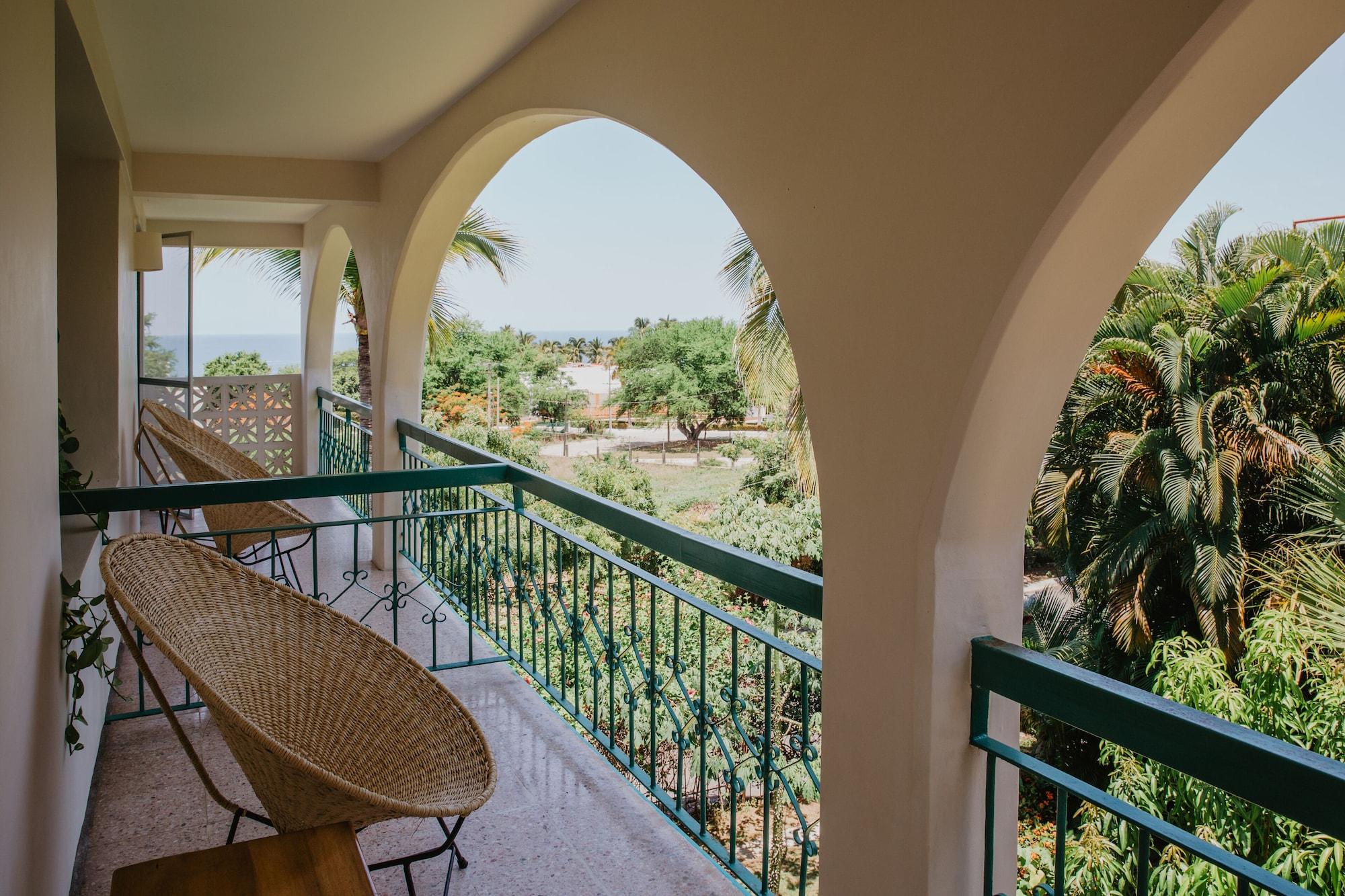 Hotel Suites Villasol Puerto Escondido  Exterior photo